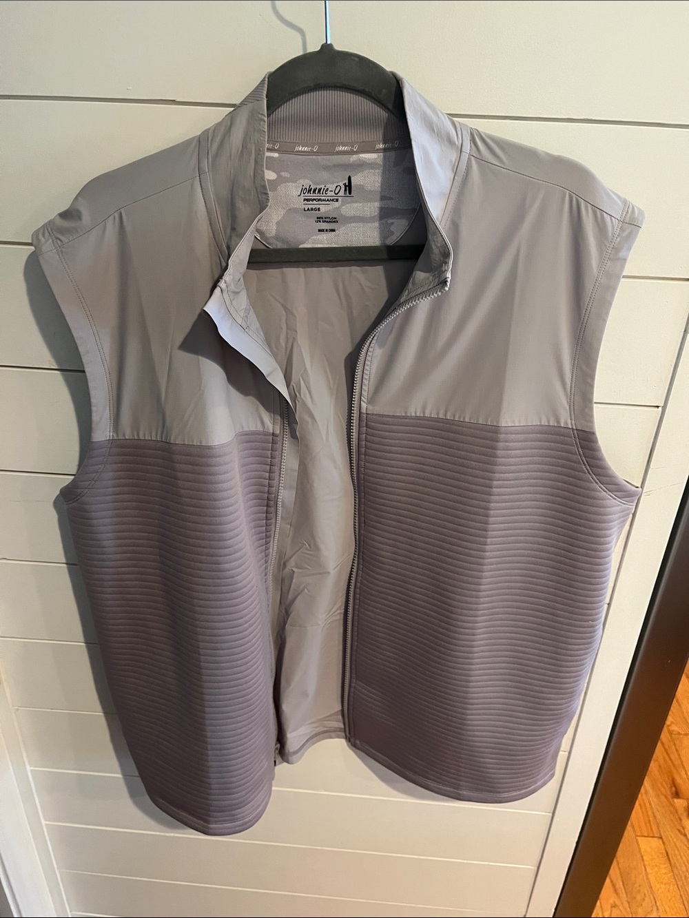 johnnie-O Light Gray Quilted Panel Sleeveless Vest